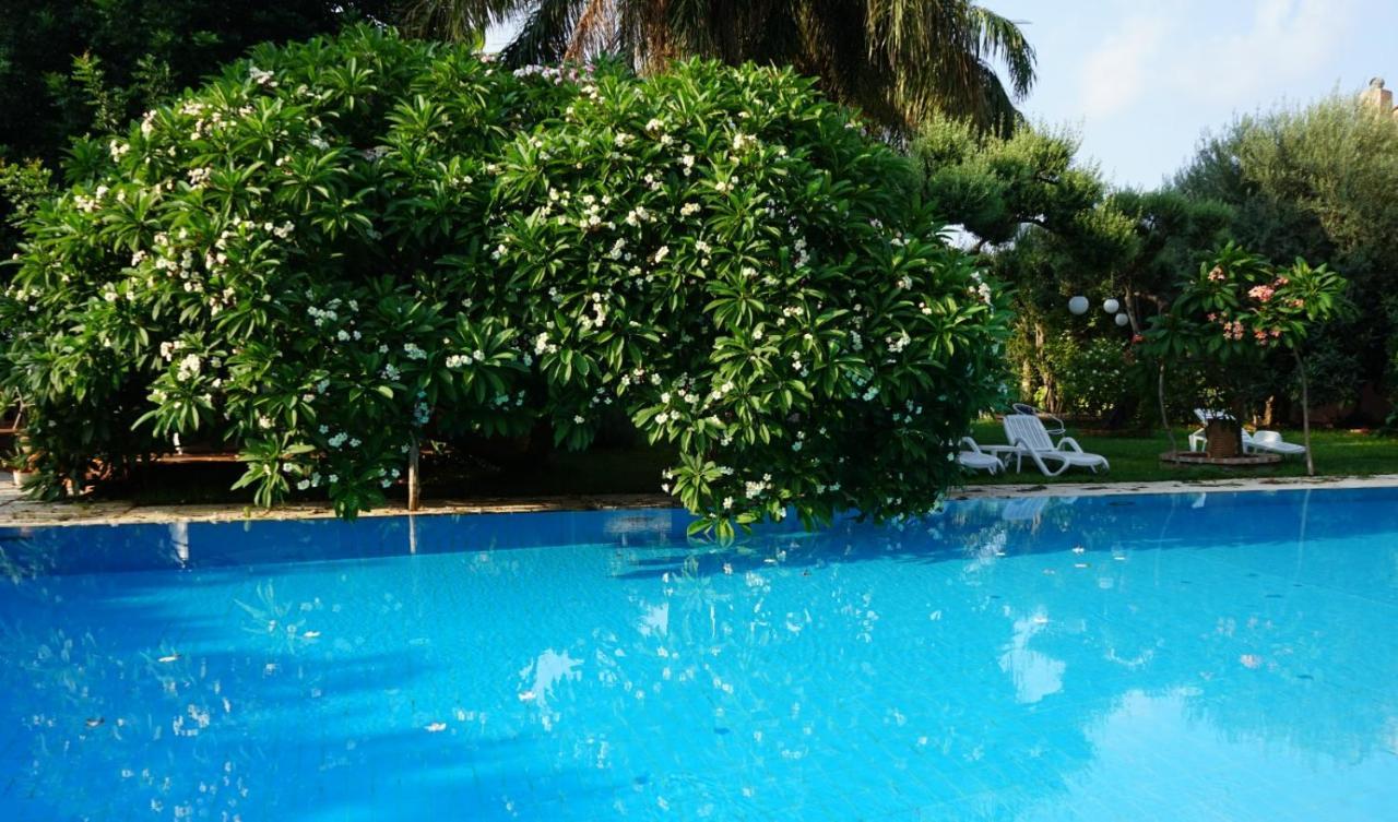 Villa Megna - Green Paradise B&B Palermo Exterior photo