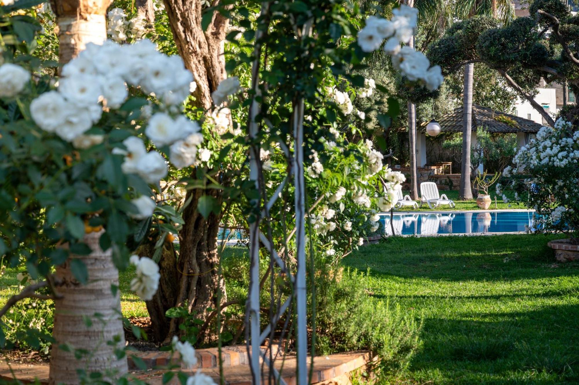 Villa Megna - Green Paradise B&B Palermo Exterior photo